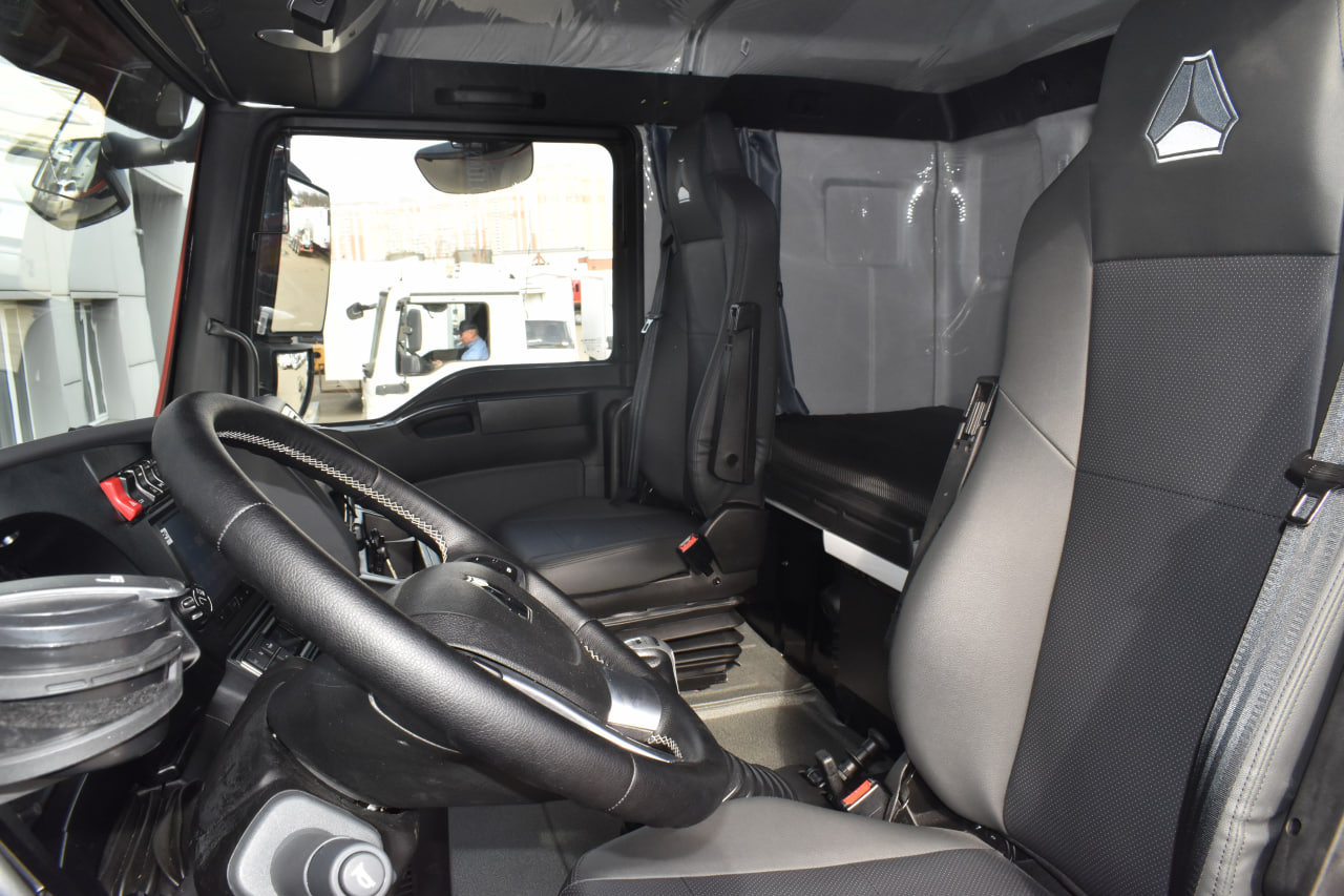 SITRAK C7H 6x4 усиленный